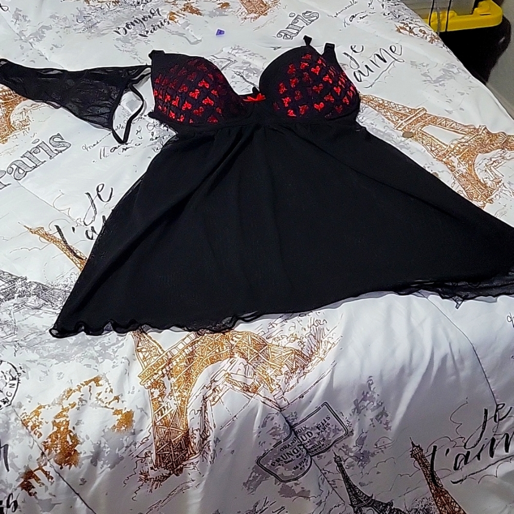 Lingerie 2 Piece set never worn